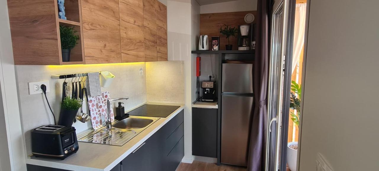 Mobile Home Kmz Селце Екстер'єр фото