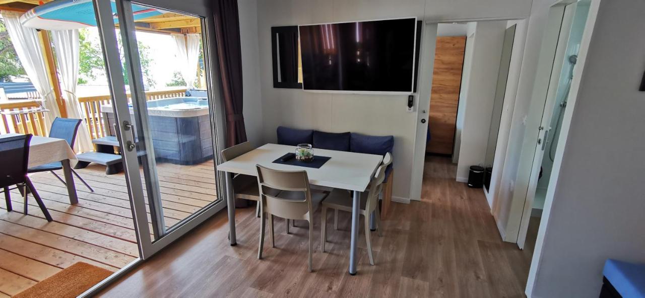 Mobile Home Kmz Селце Екстер'єр фото